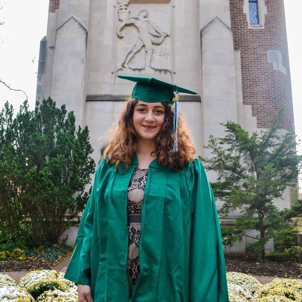 Meet your Posher, Carly